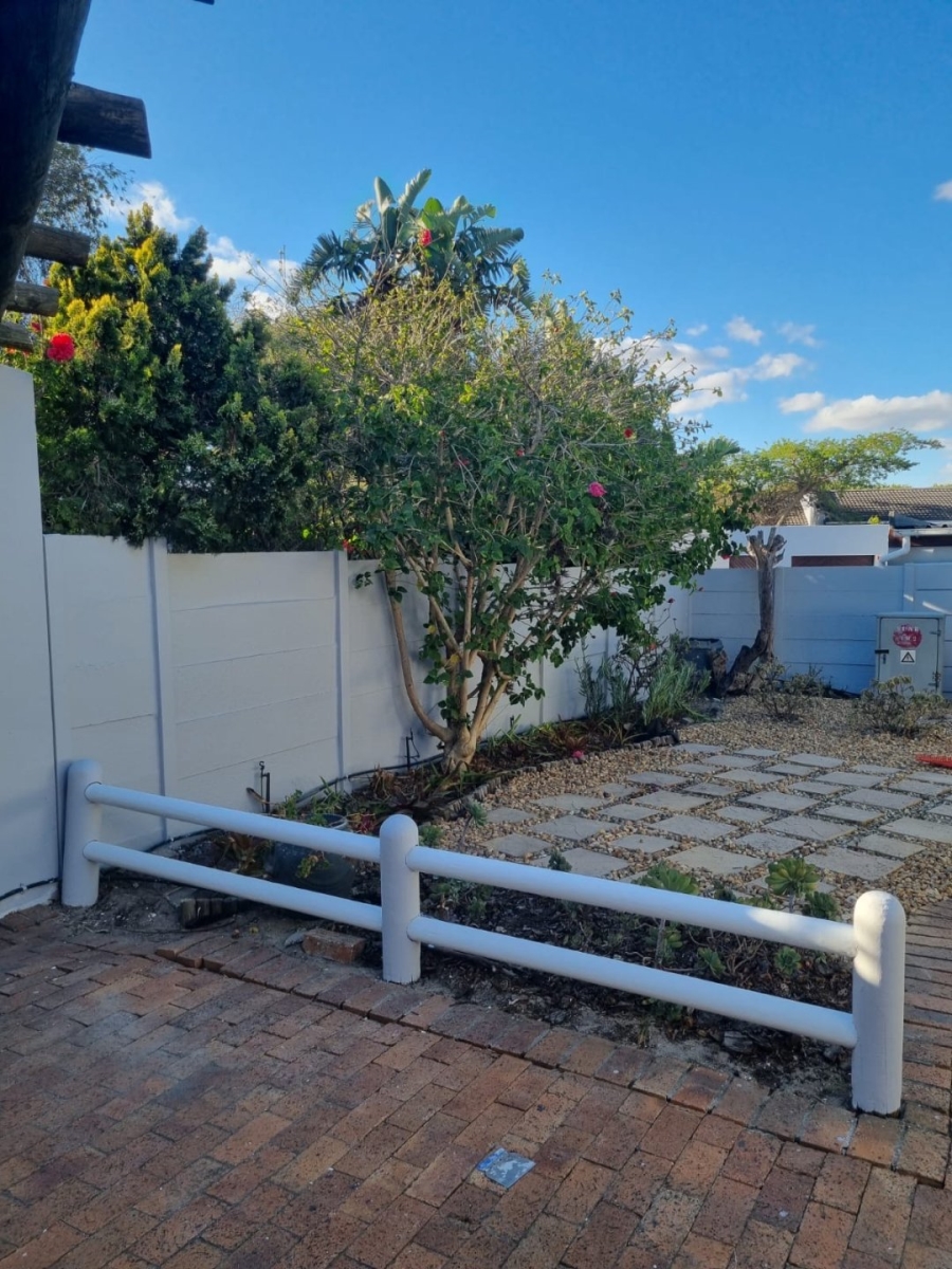 2 Bedroom Property for Sale in Table View Western Cape